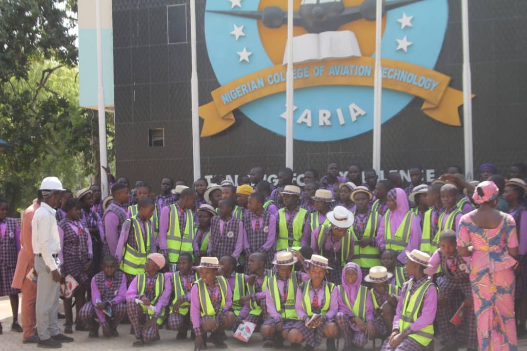 ST. MALACHY ACADEMY STUDENTS EMBARK ON EDUCATIONAL EXCURSION TO NIGERIAN COLLEGE OF AVIATION TECHNOLOGY (NCAT), ZARIA AND THE NATIONAL ANIMAL PRODUCTION RESEARCH INSTITUTE (NAPRI)